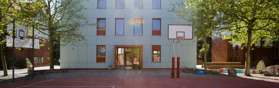 Schulhof